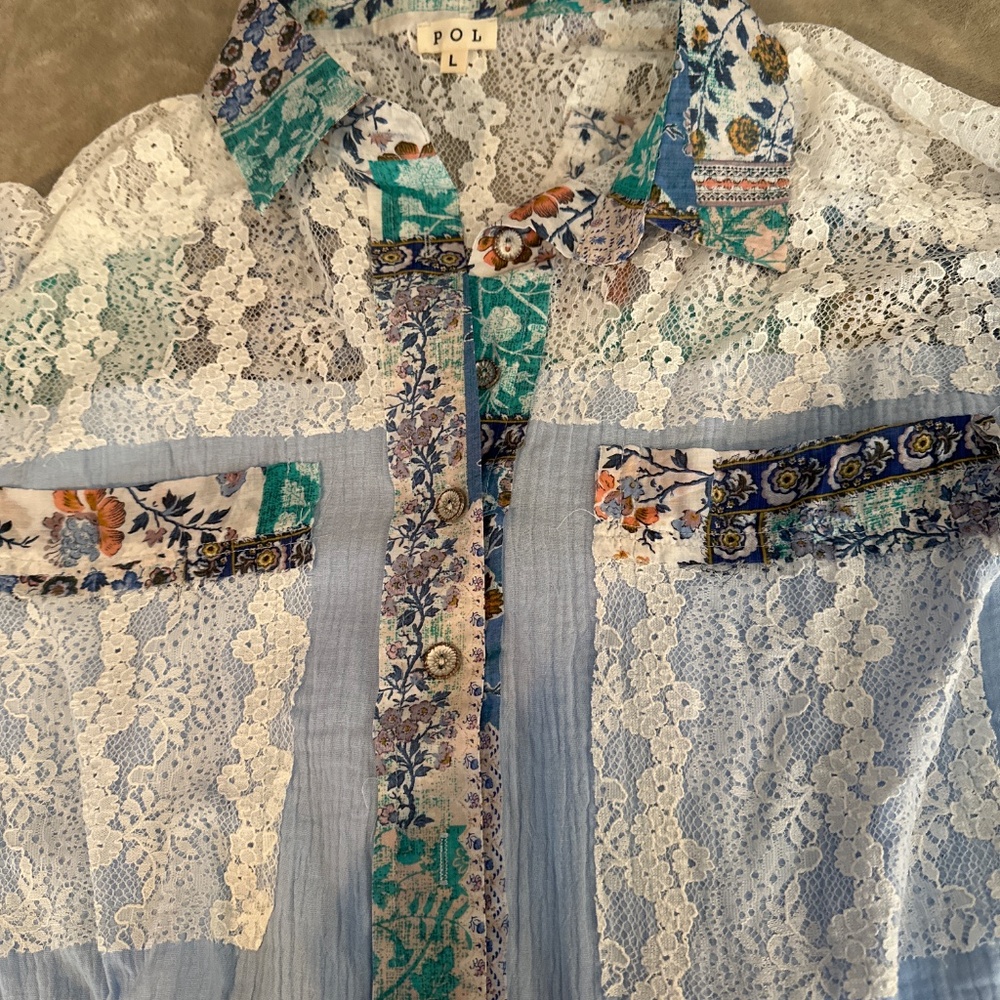 NWOT POL BUTTON LACE SILKY GAUZY BLOUSE BLUE SZ L - Picture 4 of 4